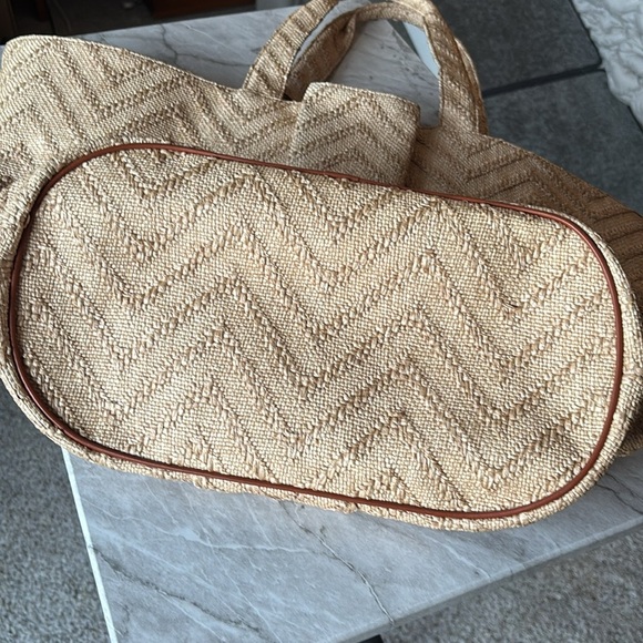 HAREMLIQUE raffia beach/tote bag great condition - Picture 8 of 11